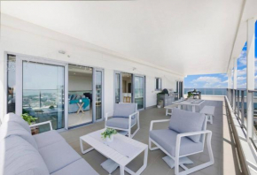 Sky High Penthouse Paradise with Ocean Panorama